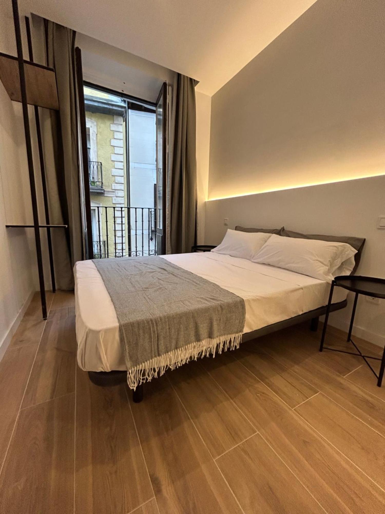 Casa De Huespedes San Andres Hotel Мадрид Екстериор снимка