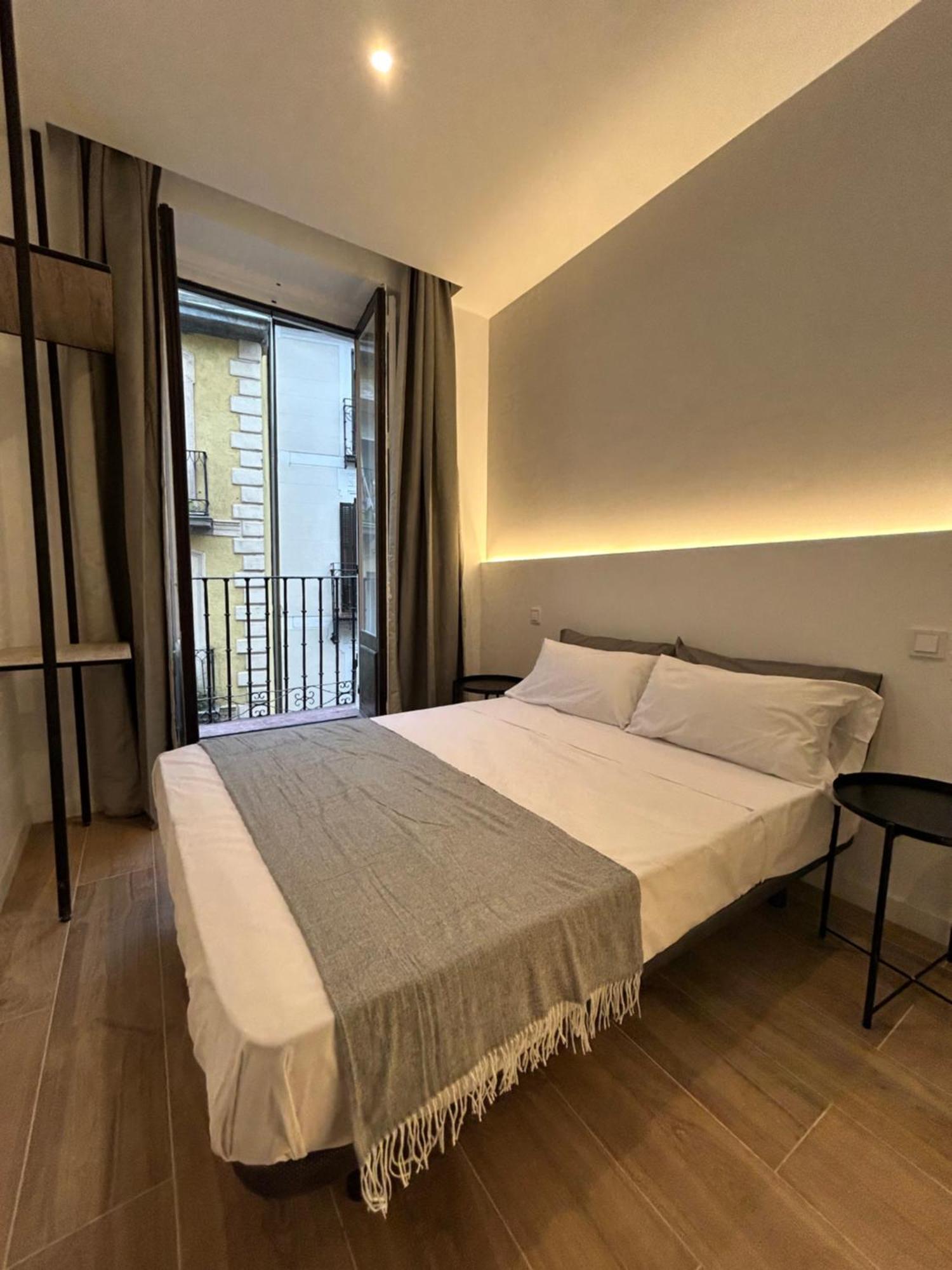 Casa De Huespedes San Andres Hotel Мадрид Екстериор снимка