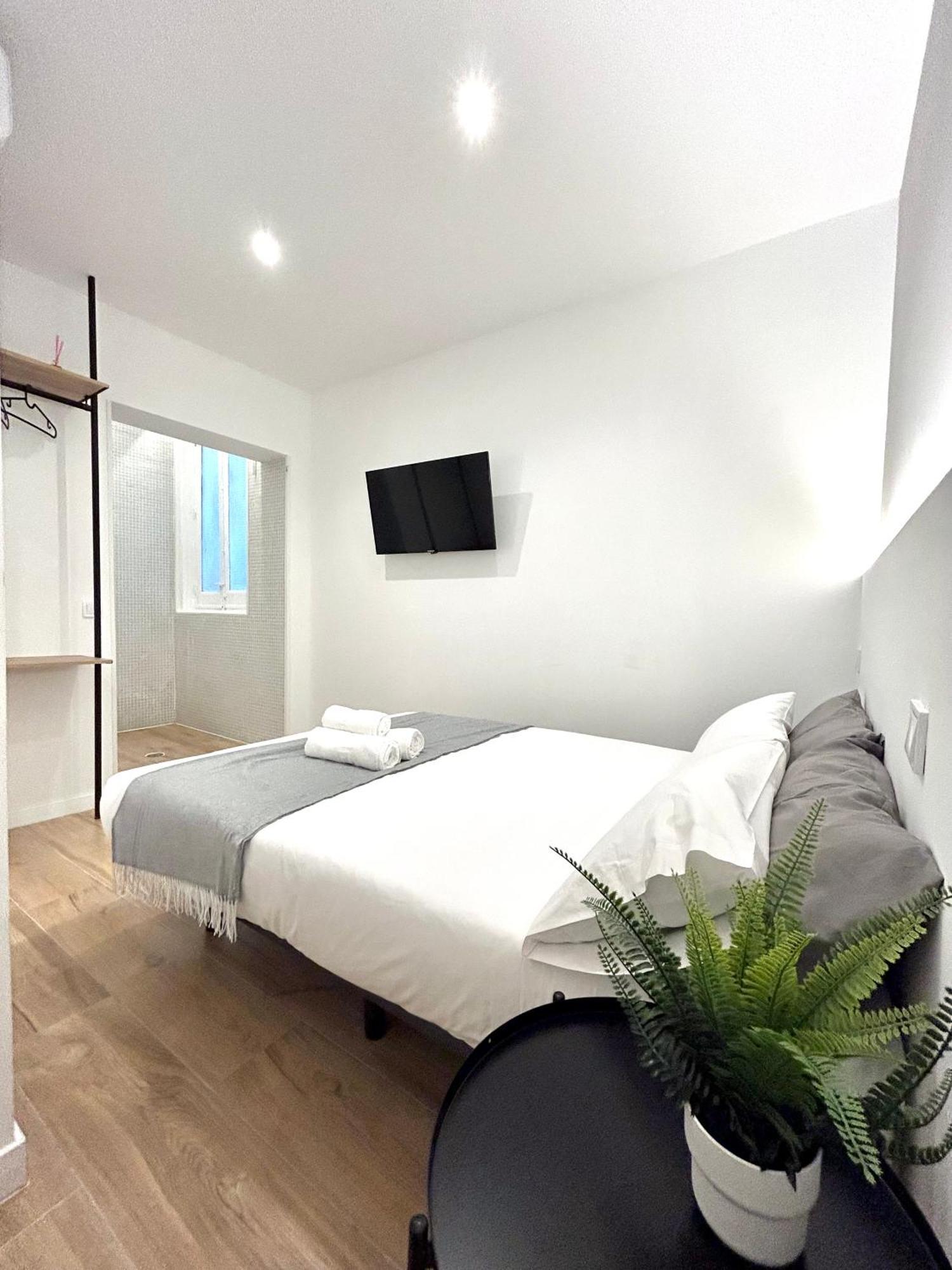 Casa De Huespedes San Andres Hotel Мадрид Екстериор снимка
